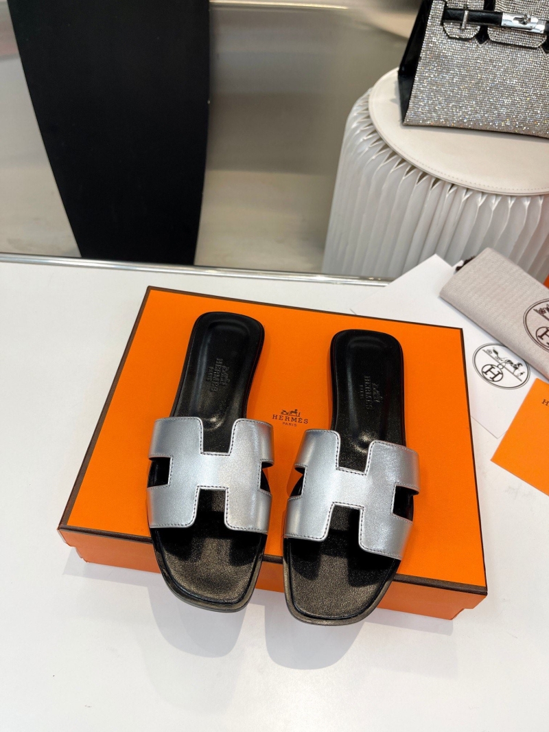 Hermes Slippers